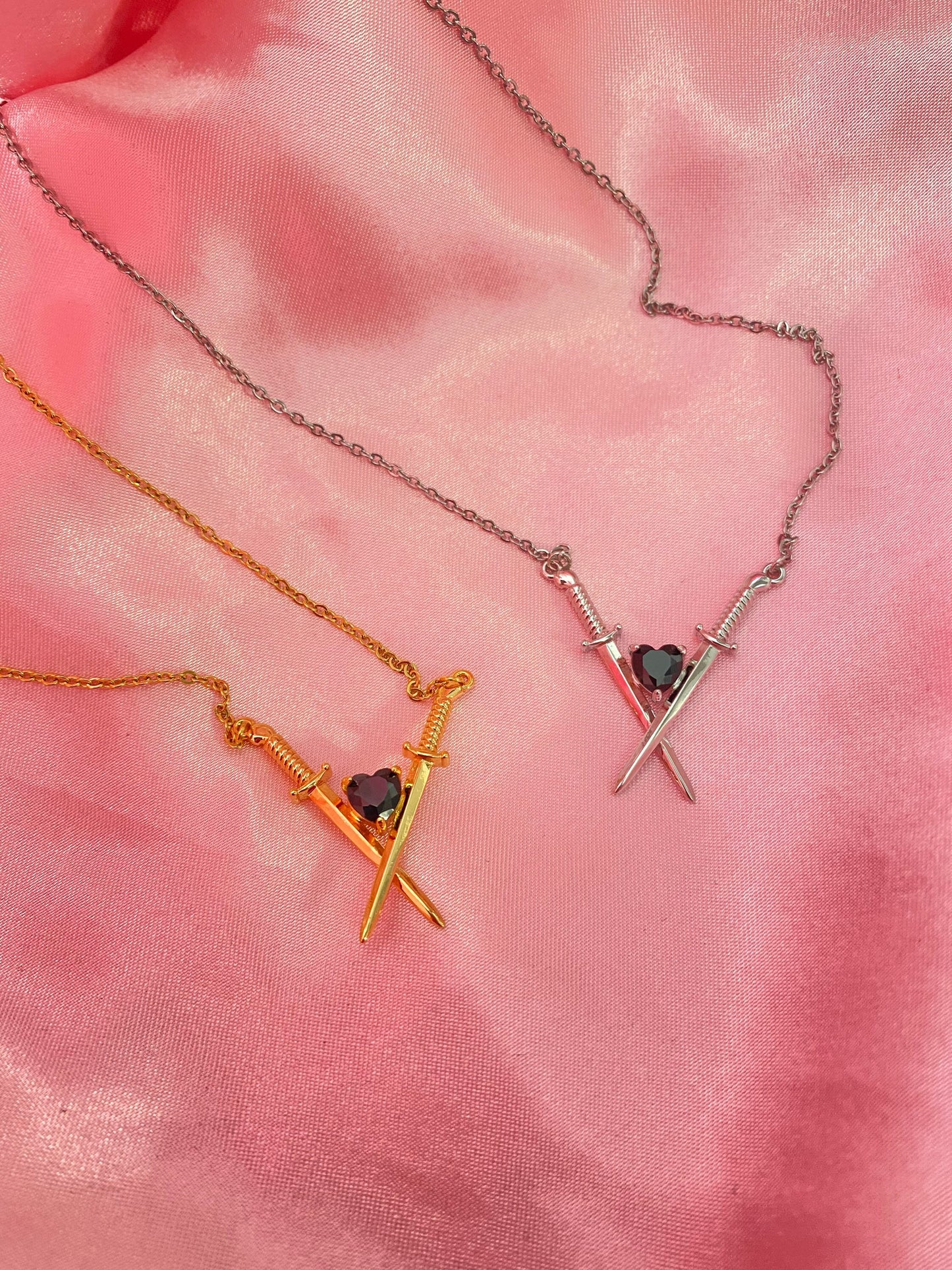 Dagger heart valentine stainless steel necklace