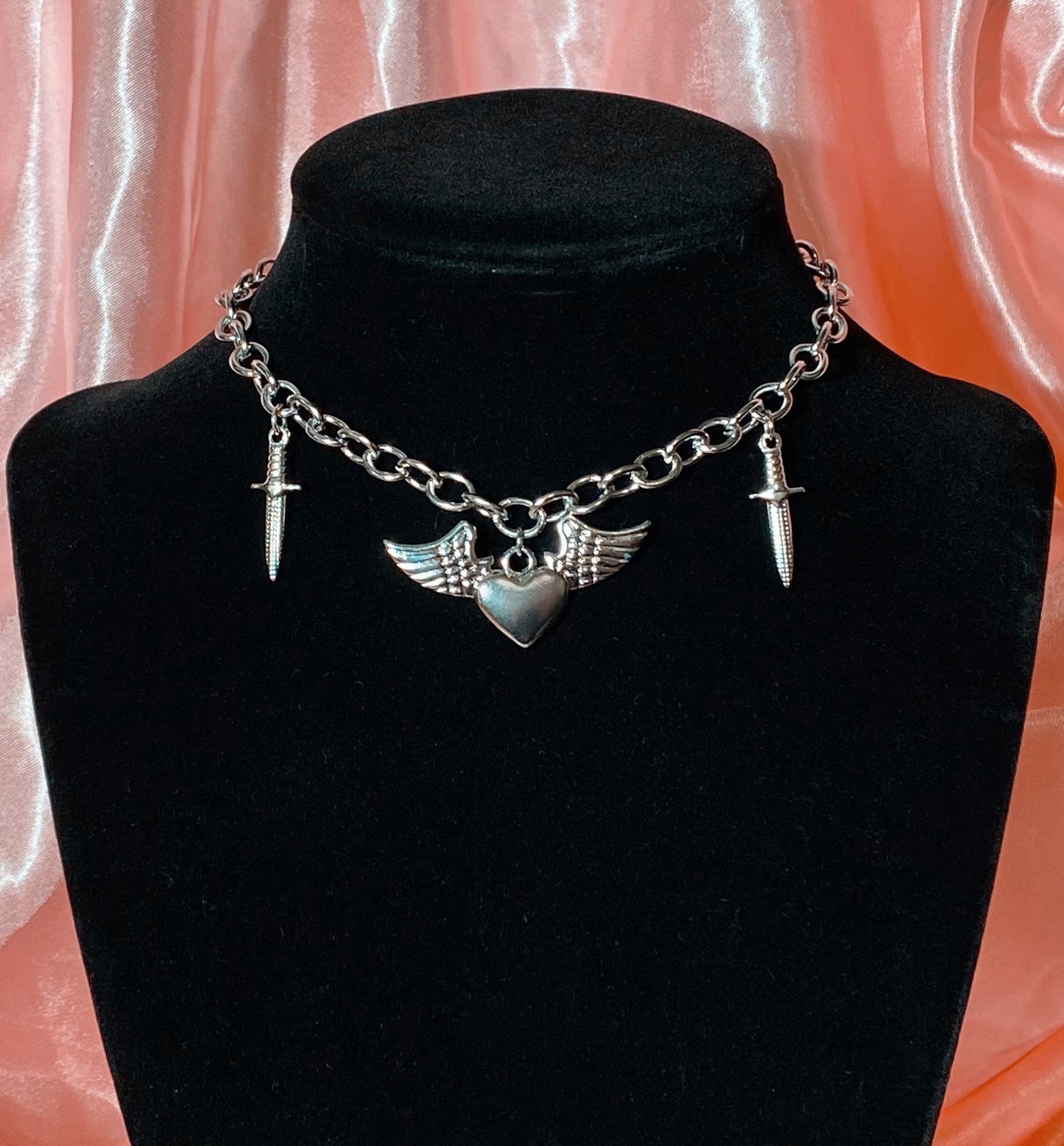Heart dagger necklace choker stainless steel