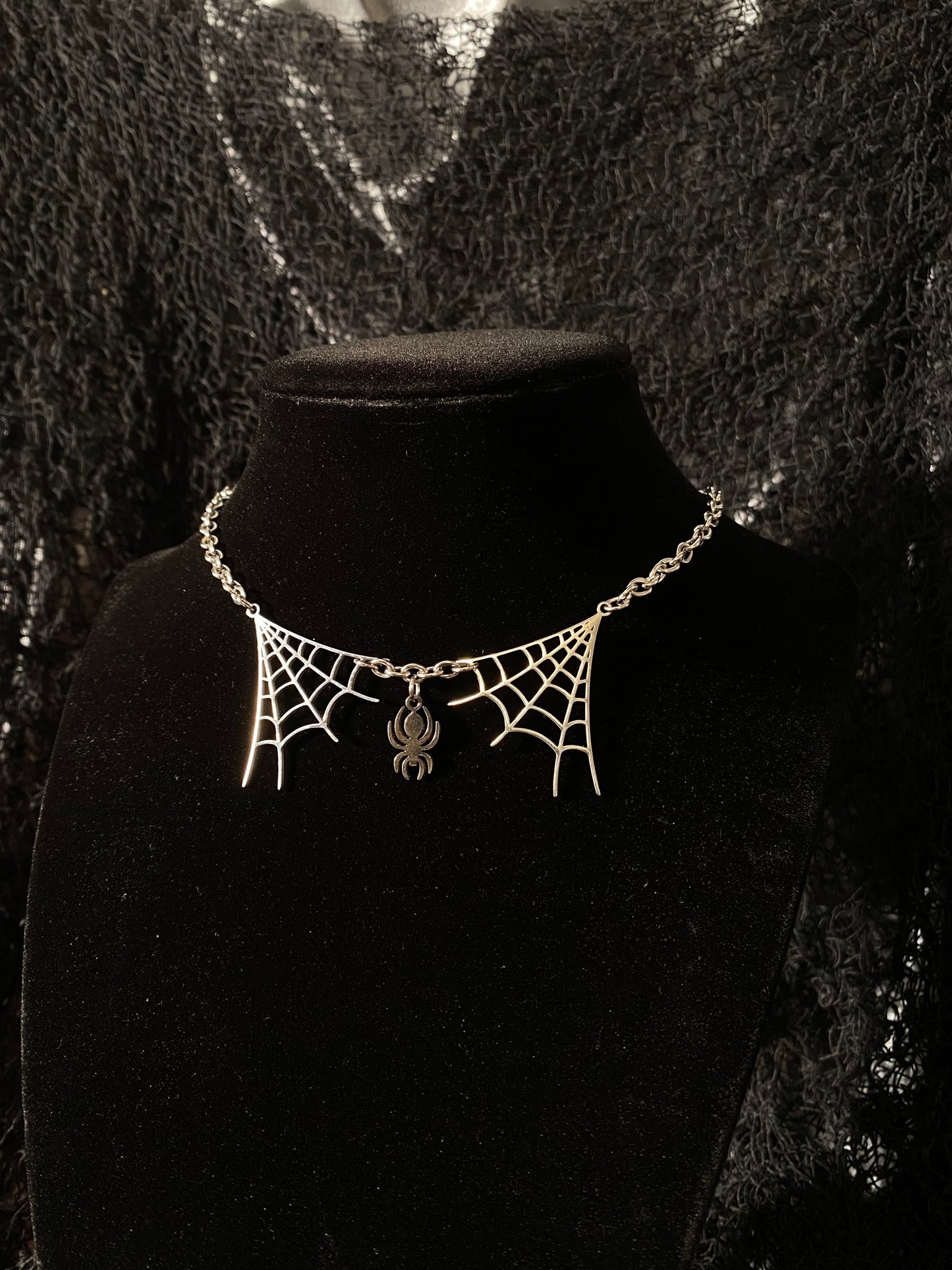 Spider web necklace stainless steel